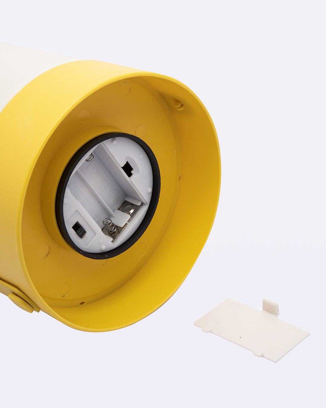 VON CASA Decorative Lantern, Lamp, Battery Operated, for Outdoor & Indoor Hanging, Table Decoration, Yellow, Plastic