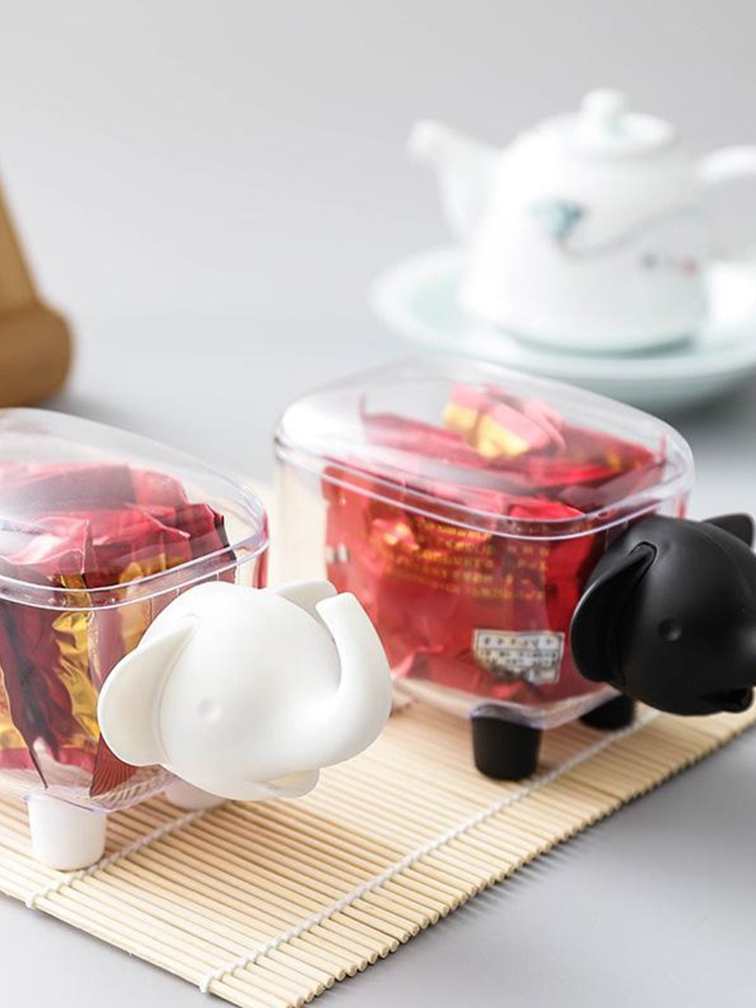 VON CASA Elephant Shaped Plastic Box - 15X8X8Cm - White