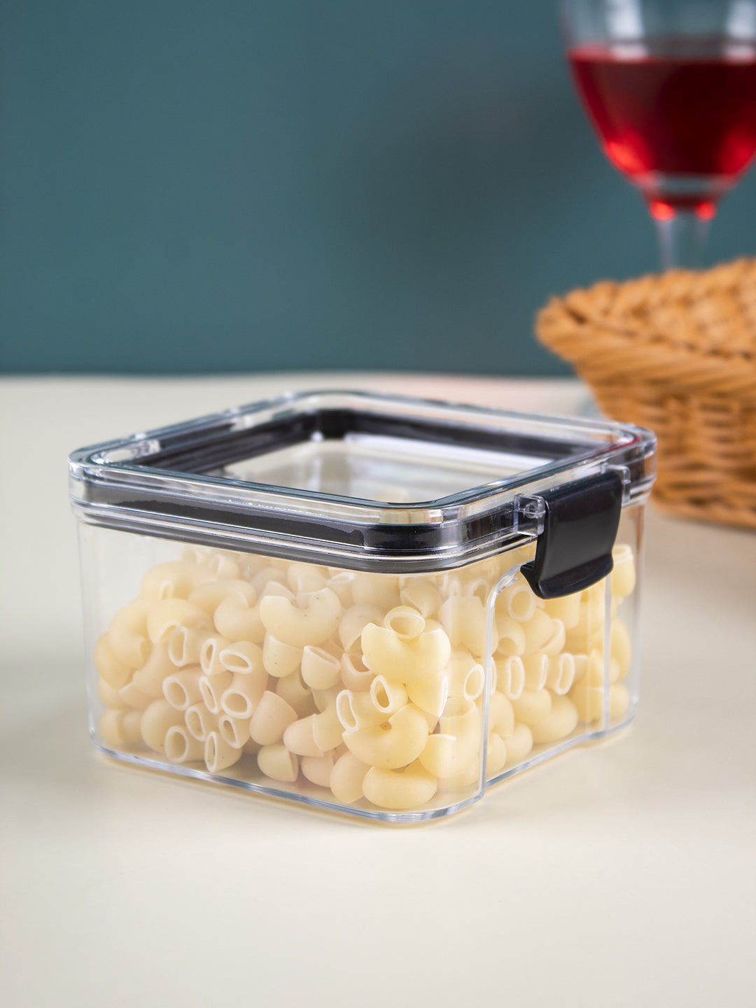 VON CASA Airtight Kitchen Storage Box - Transparent, 10 X 10 X 6.5cm