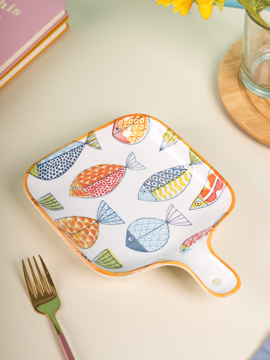 VON CASA Round Ceramic Serveware Plates - Multicolor
