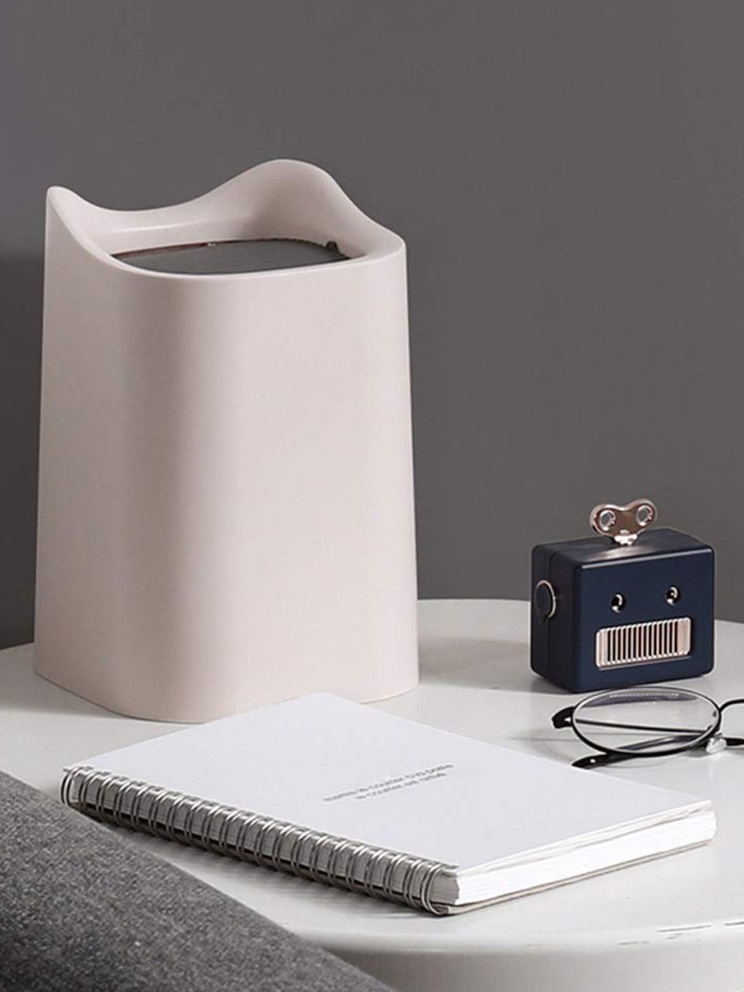 VON CASA Modern Table Dustbin - 1500ml, Cream Grey
