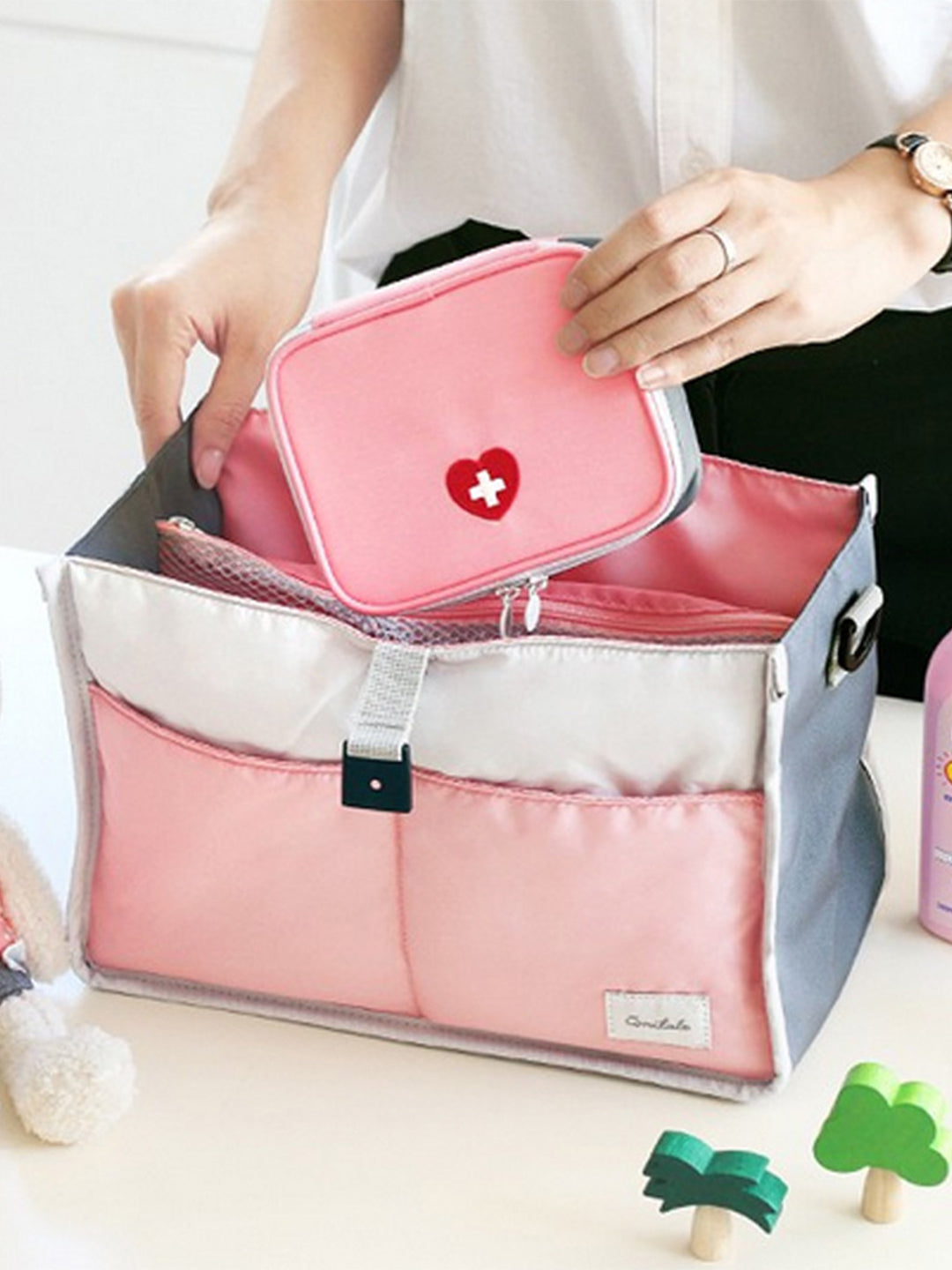 VON CASA Empty First Aid Box - Pink