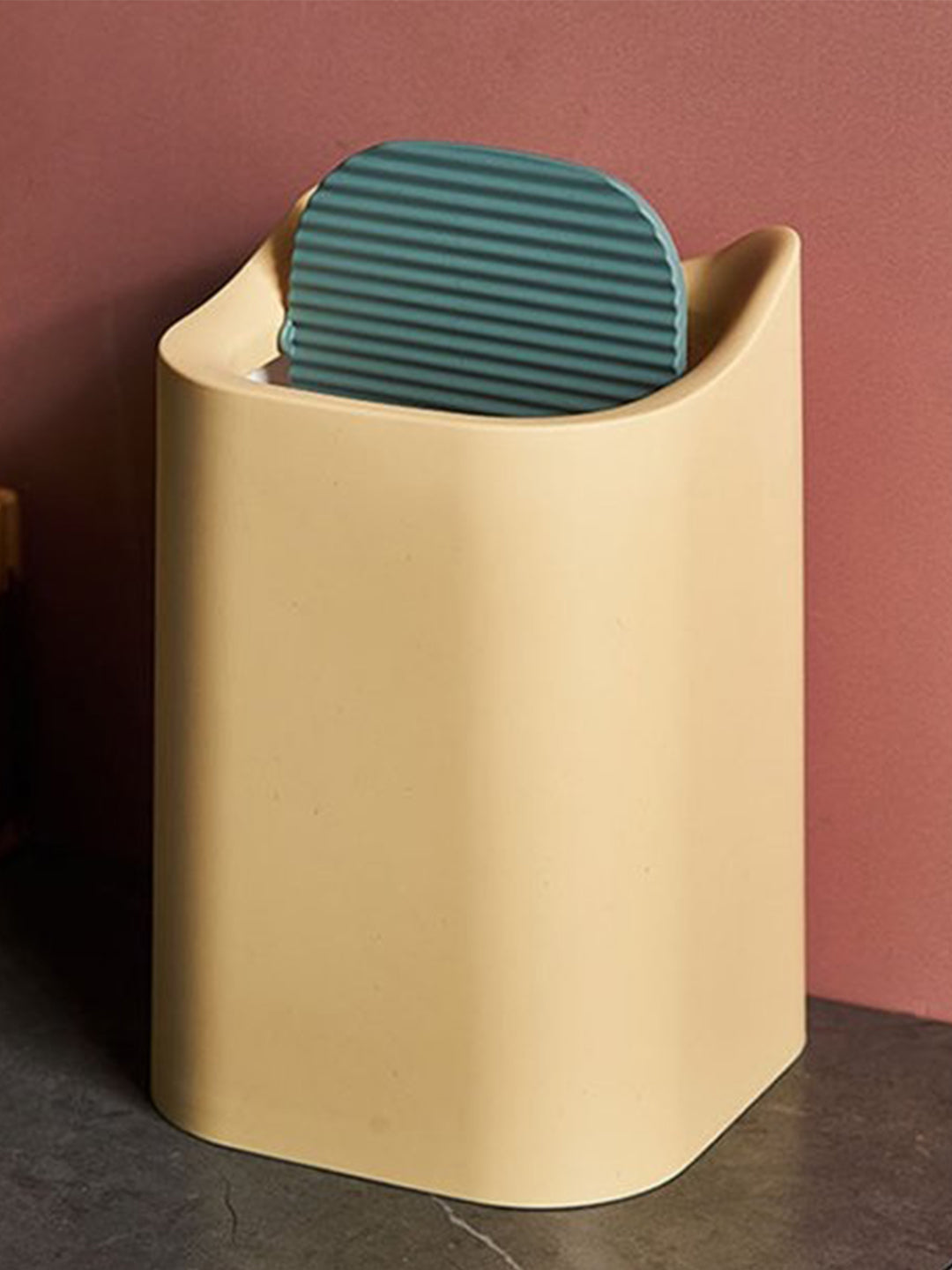 VON CASA Modern Table Dustbin - 1500ml, Yellow