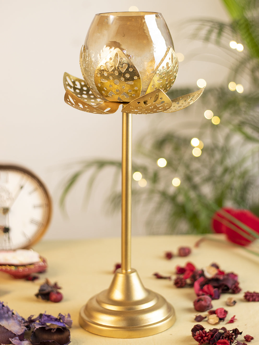 VON CASA Diwali Decoration Item STANDING LOTUS T- LITE HOLDER(S)