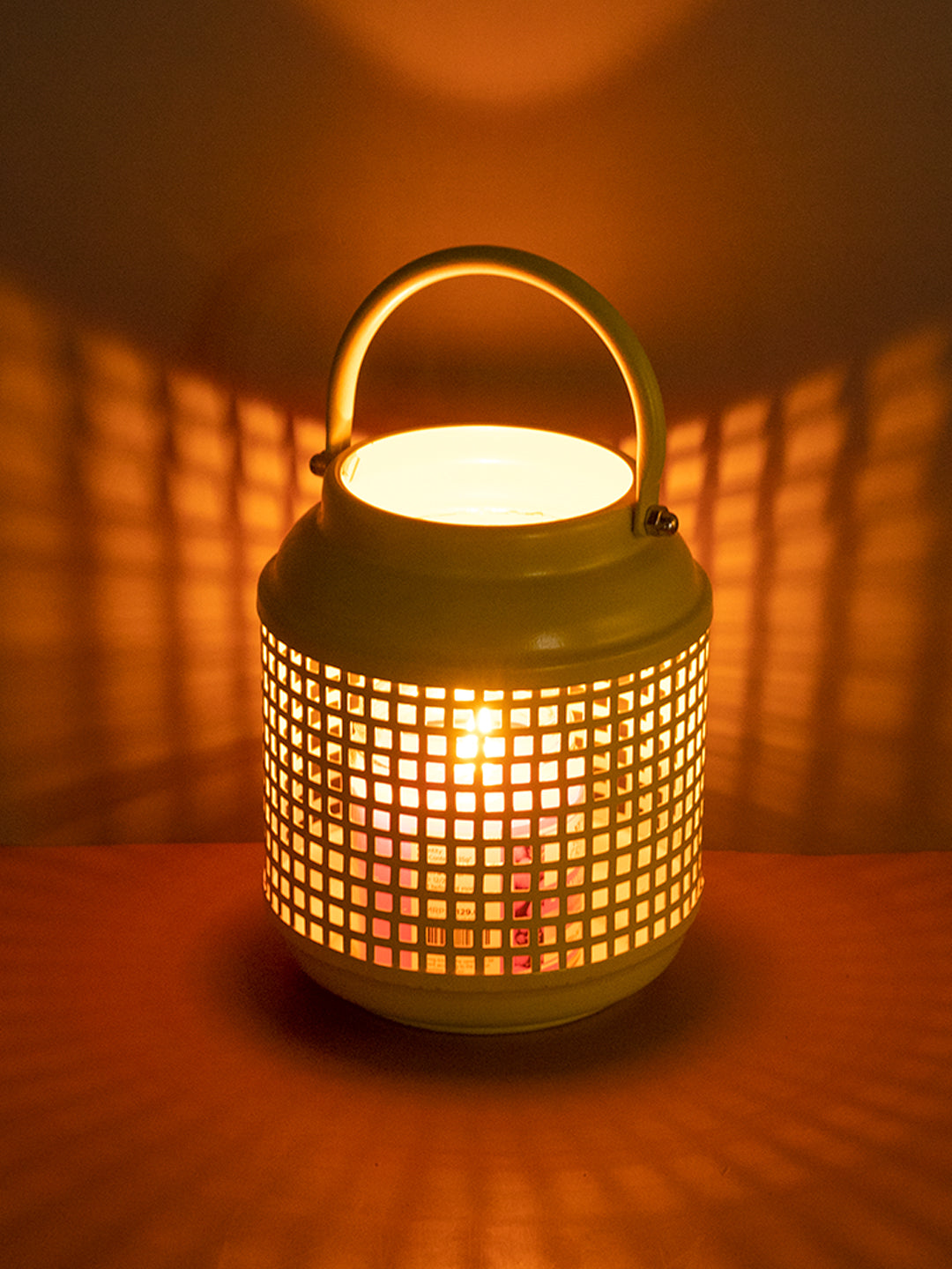 VON CASA Diwali Decoration Item LANTERN SET OF 2 (ASSORTED COLORS)