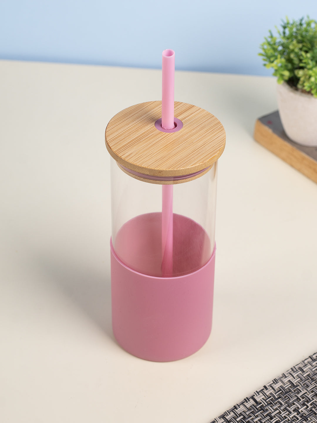 Borosilicate Glass Sipper With Straw - 350 Ml (Assorted Color)