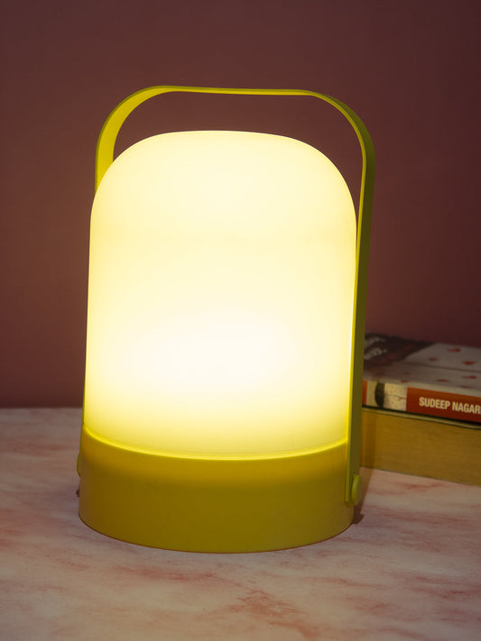 VON CASA Decorative Lantern, Lamp, Battery Operated, for Outdoor & Indoor Hanging, Table Decoration, Yellow, Plastic