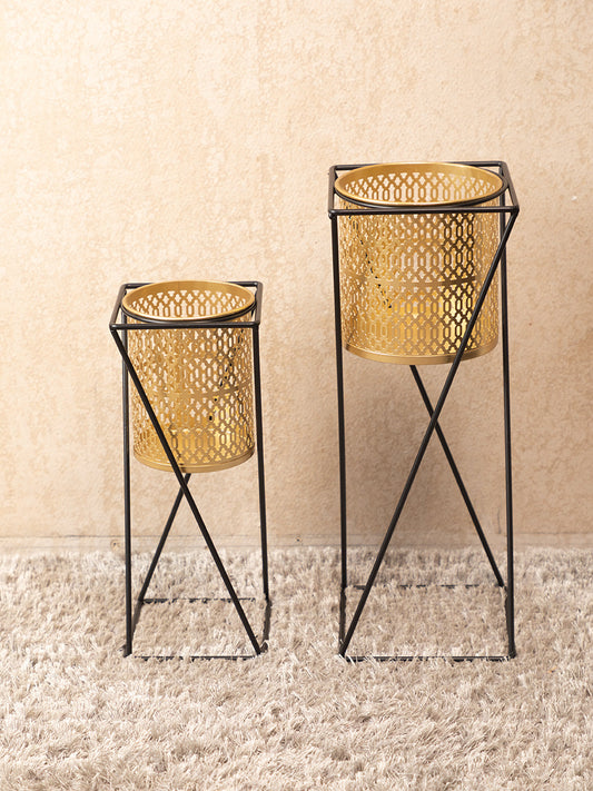 VON CASA Metal Planter with Stand, Golden Colour, Iron, Set of 2