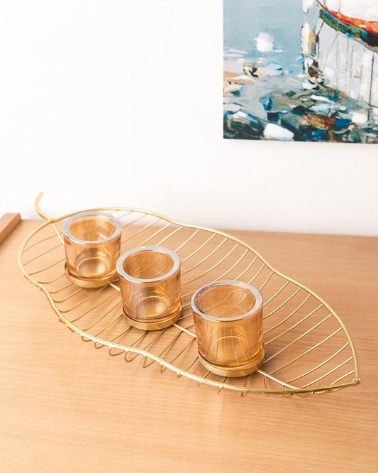VON CASA T-Light Holder, Leaf Design, Golden Colour, Iron