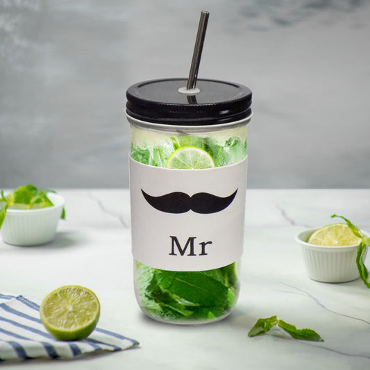 VON CASA Mason Sipper, with Stainless Steel Straw & PU Sleeve, Masson Tumbler, Mason Jar, Mr Printed Design, Silver Colour, Glass, 600 mL