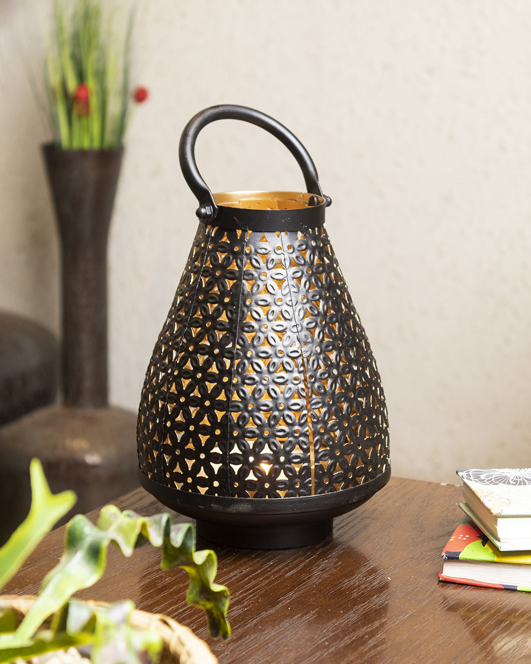 VON CASA Lantern Lamp, T-Light Candle Holder, Flower Cutwork, Black Colour, Mild Steel