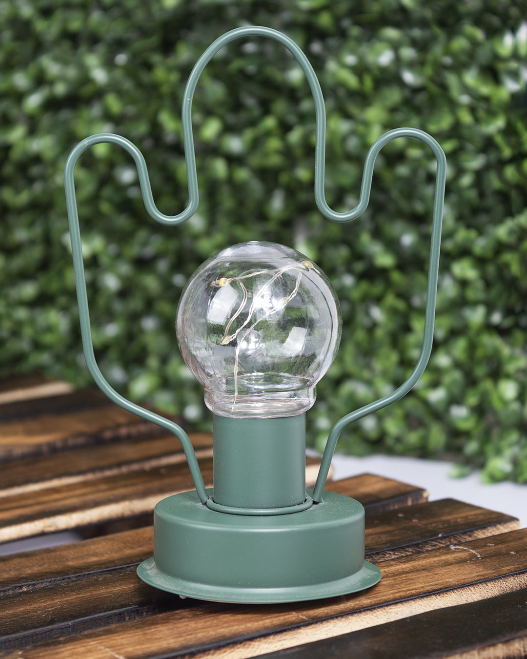 VON CASA Decorative Bulb, Light, Cordless, Battery Operated, Sacramento Green, Iron