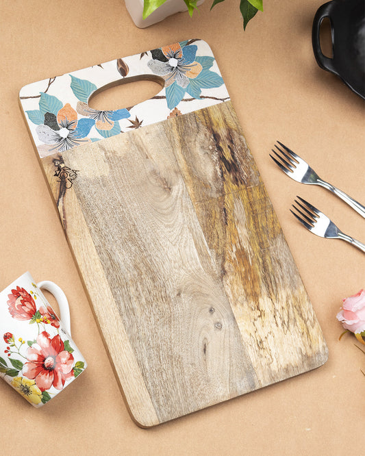 VON CASA Wooden Kitchen Cutting & Chopping Board With Traditional Printed Handle