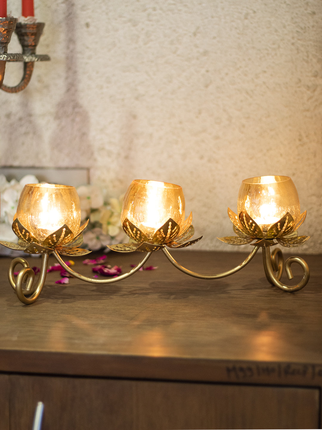 VON CASA Diwali Decoration Item 3 LOTUS T-LITE HOLDER